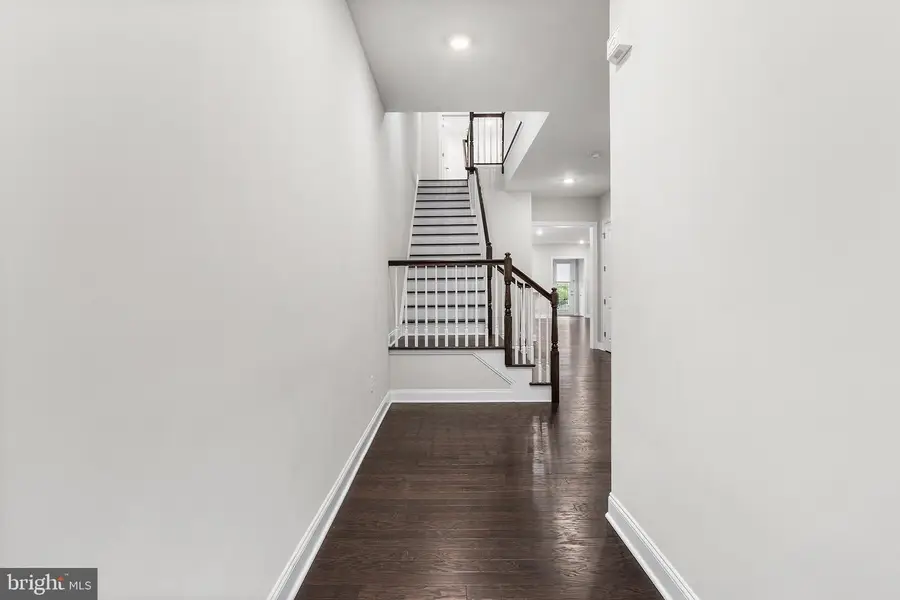 38 Hamilton Dr, Cranbury, NJ 08512 - #3