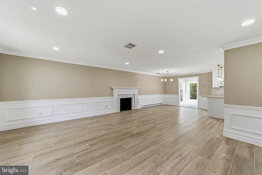 66 Essex Rd #66b, Jamesburg, NJ 08831 - #3