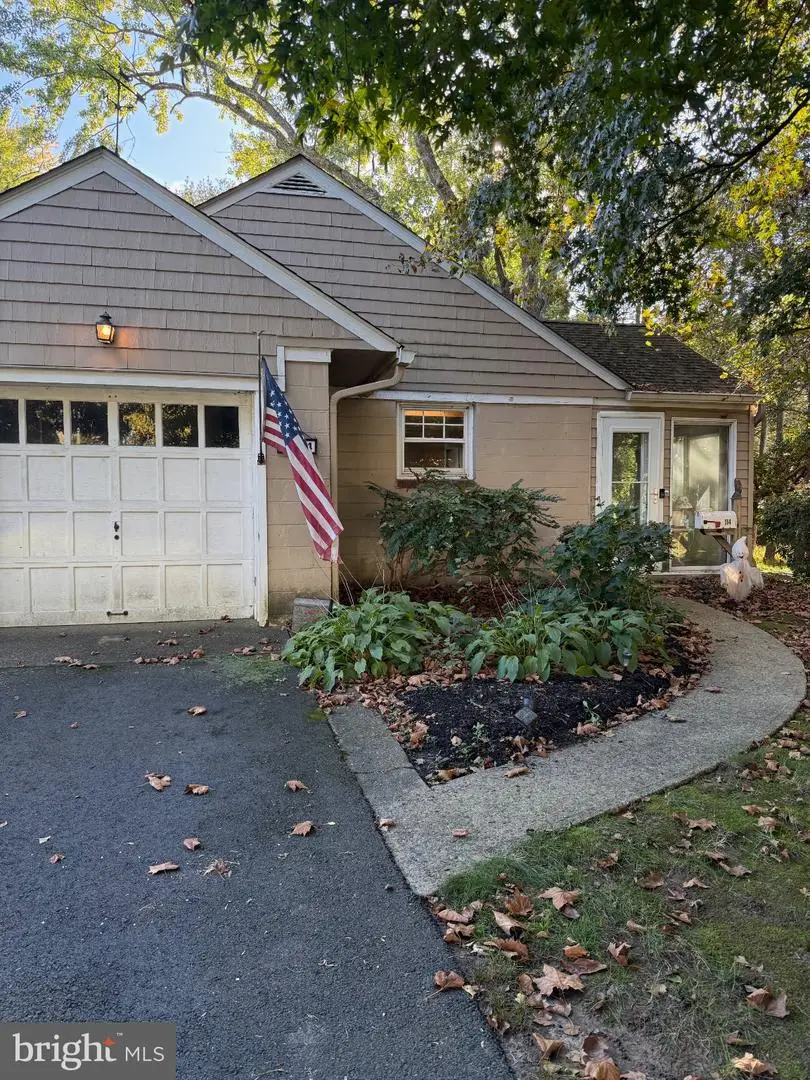114 N Main St, Cranbury, NJ 08512 - #1