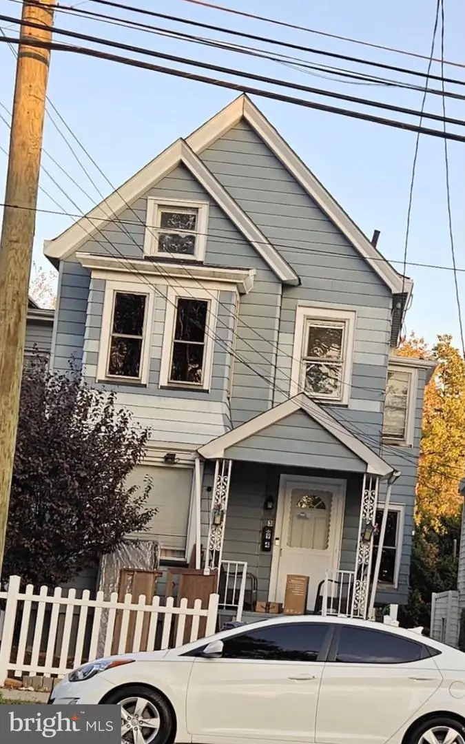 394 High St, Perth Amboy, NJ 08861 - #1