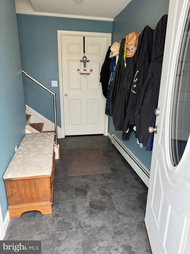 27 Robert Dr, Manahawkin, NJ 08050 - Image #3