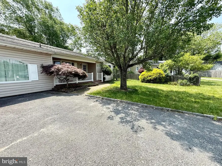 2 Gull Ct, Forked River, NJ 08731 - Image #2