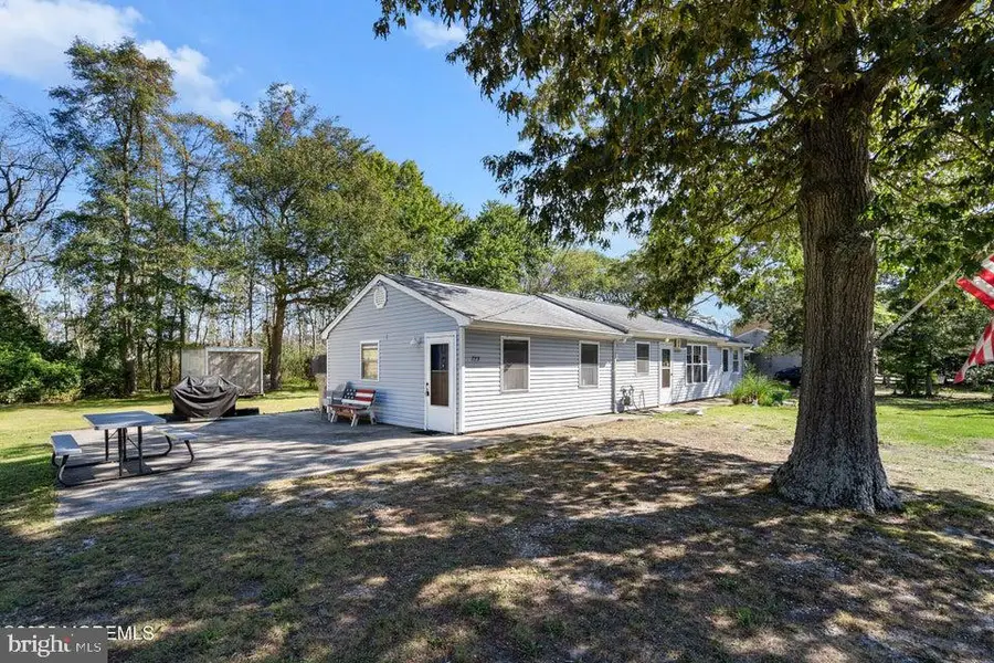 723 Long Branch Ave E, Bayville, NJ 08721 - Image #2