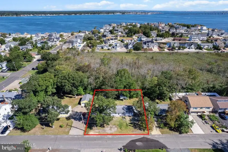 723 Long Branch Ave E, Bayville, NJ 08721 - Image #3