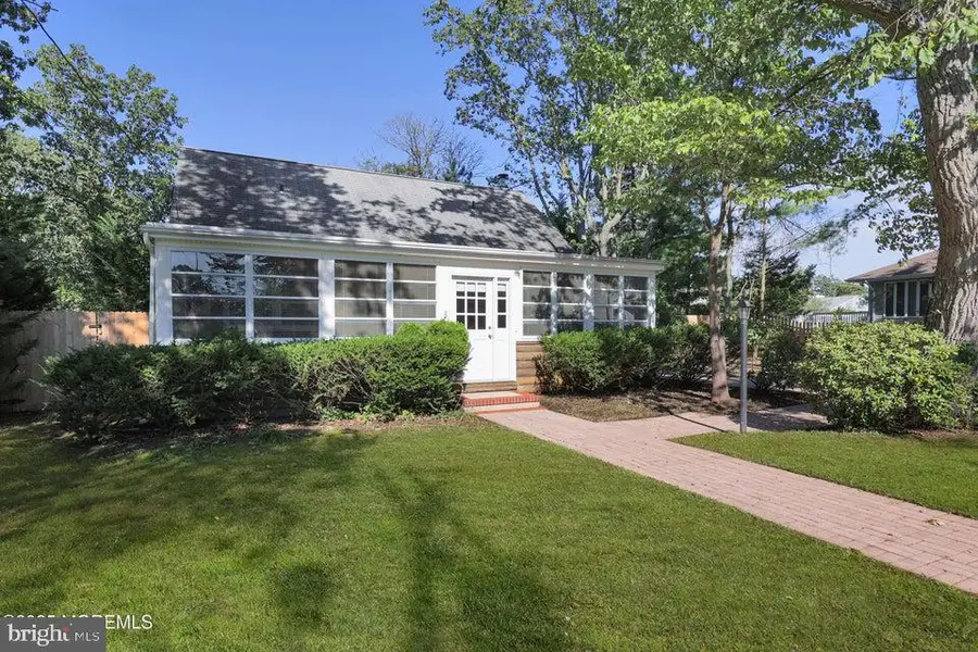 637 Compass Ave, Beachwood, NJ 08722 - Image #3