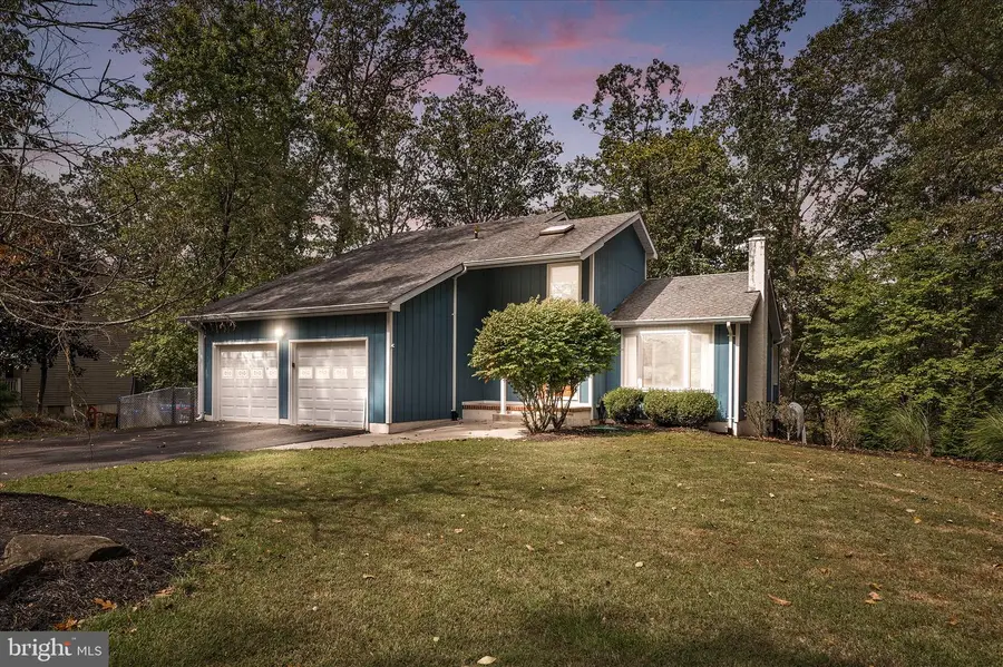 19 Oakwood Dr, New Egypt, NJ 08533 - Image #3