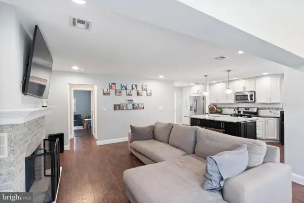 609 Main St, BAYVILLE, NJ 08721