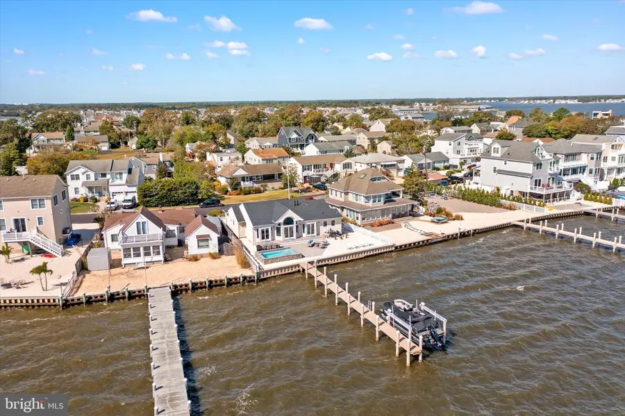 673 Bay View Dr, Toms River, NJ 08753 - #3