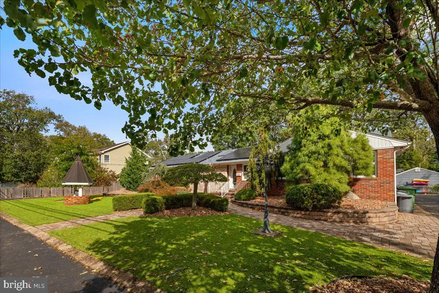 436 Pennsylvania Ave, Pine Beach, NJ 08741 - Image #2