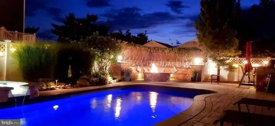 108 W 10th St, Ship Bottom, NJ 08008 - Image #3