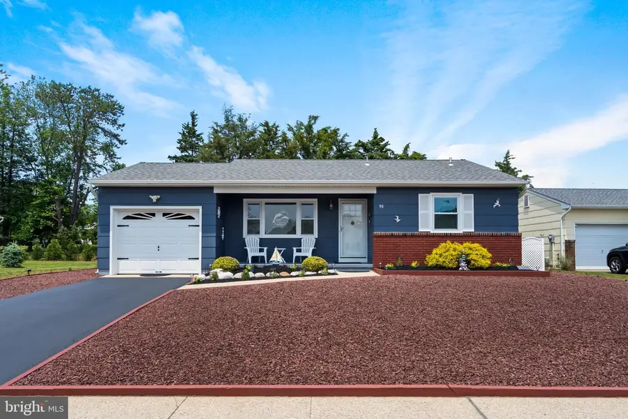 90 Westbrook Dr, Toms River, NJ 08757 - Image #2