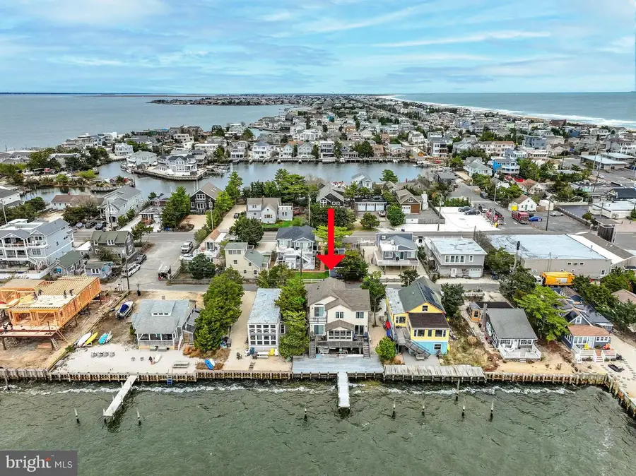 24 Maiden Ln, Harvey Cedars, NJ 08008 - Image #2