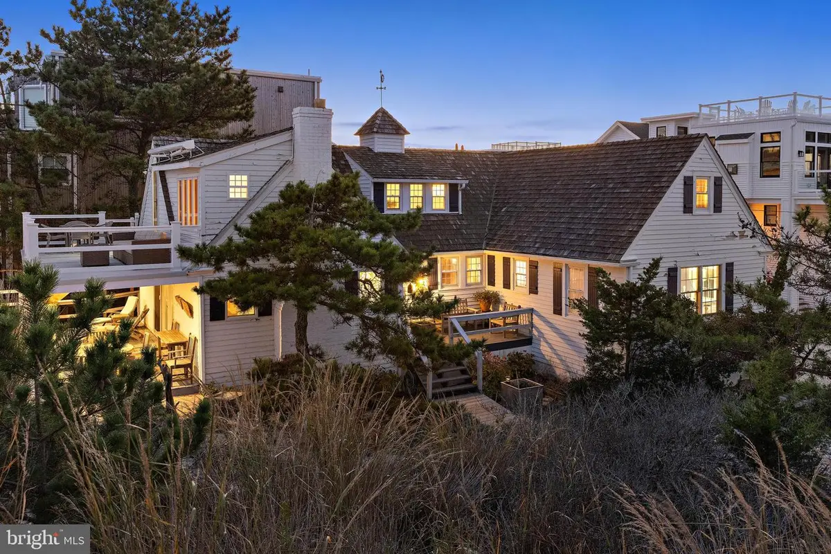 6 N 4th St, Surf City, NJ 08008 - Image #1