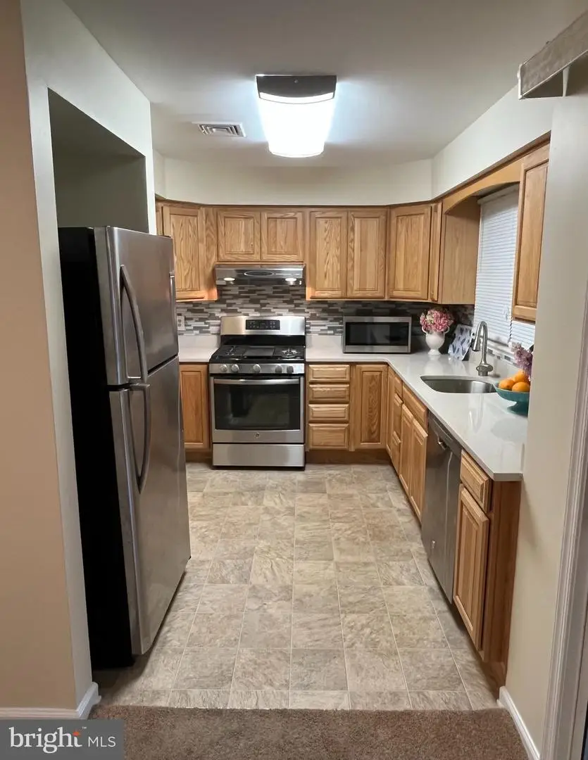 27 Ketch Ct, Tuckerton, NJ 08087 - Image #2