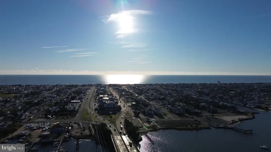 2572 E East Bay Avenue, Manahawkin, NJ 08050 - Image #3