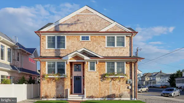 229 3rd St, BEACH HAVEN, NJ 08008