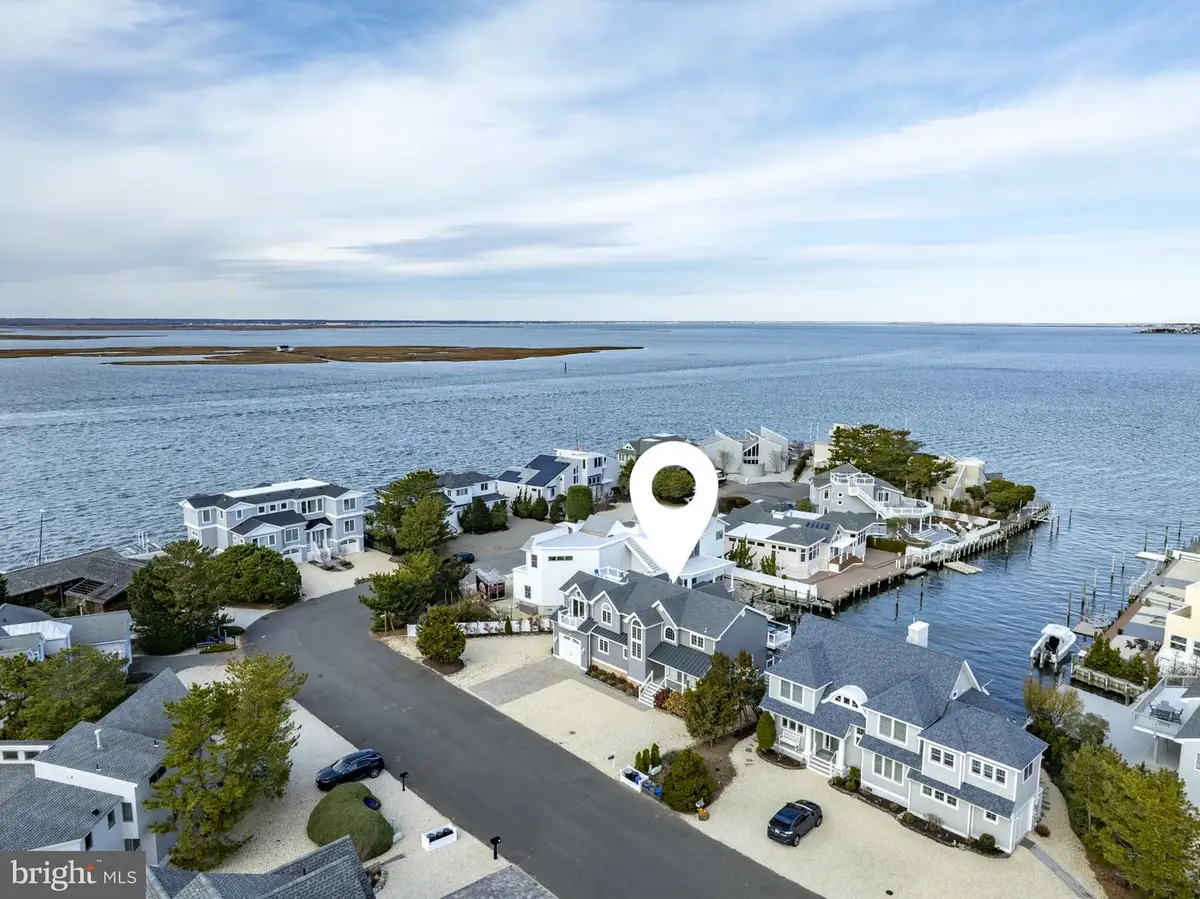45 Buckingham Ave, Harvey Cedars, NJ 08008 - Image #1