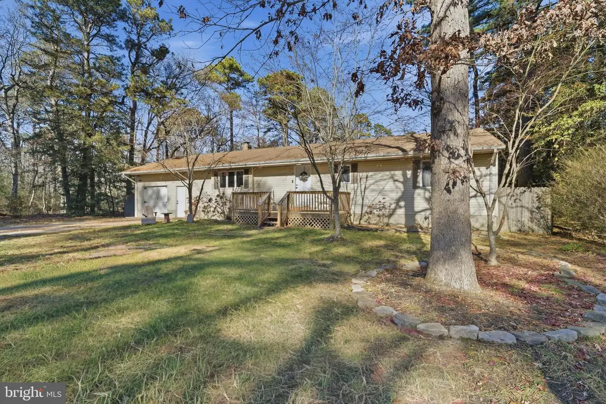 9 Grove Ct, Tuckerton, NJ 08087 - Image #1