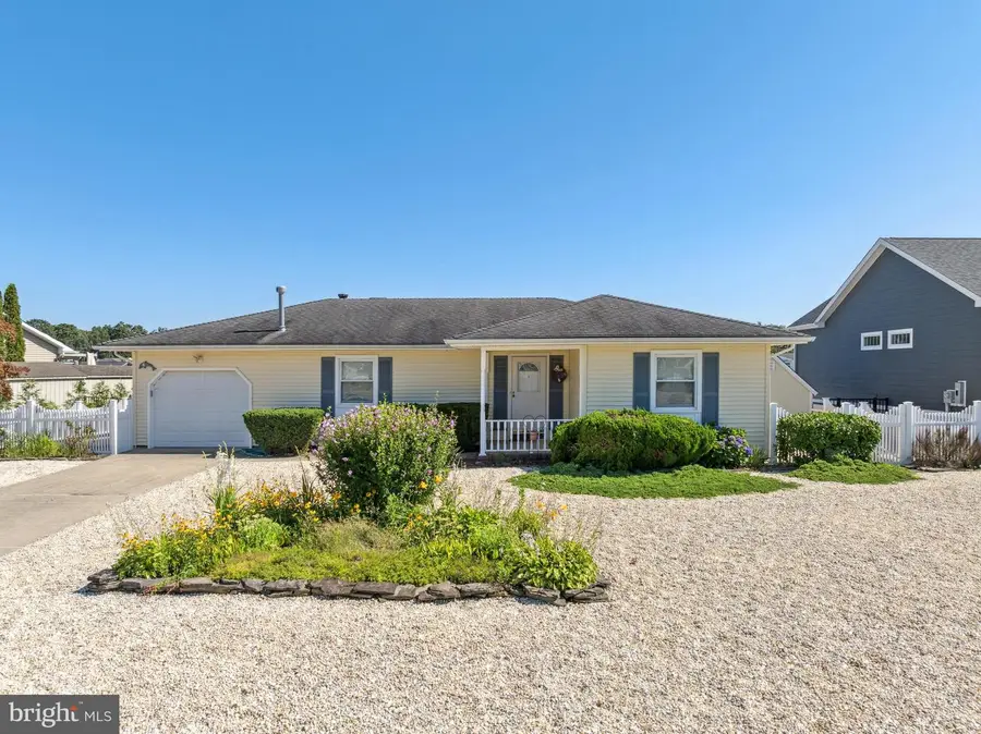 6 Dolphin Ct, Forked River, NJ 08731 - Image #2