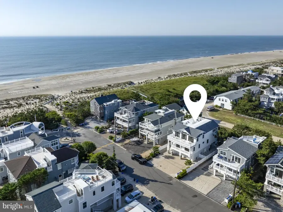 8 E 73rd St, Harvey Cedars, NJ 08008 - #3