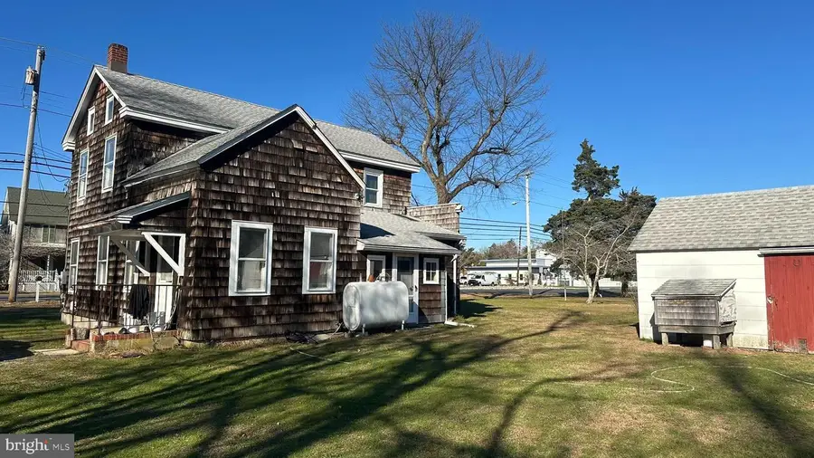 295 N North Main Street, Manahawkin, NJ 08050 - #2