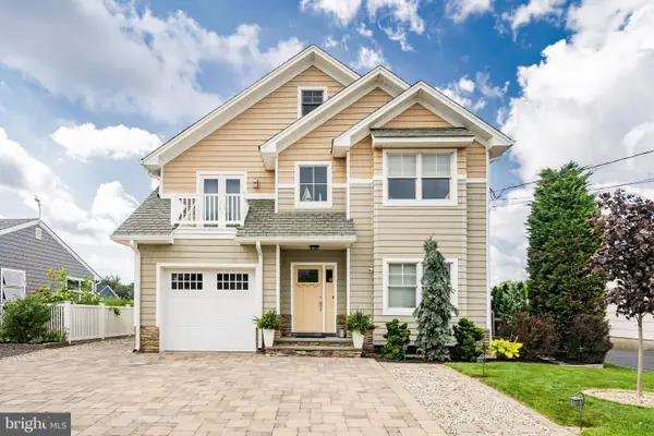 905 Bowsprit Pt, LANOKA HARBOR, NJ 08734