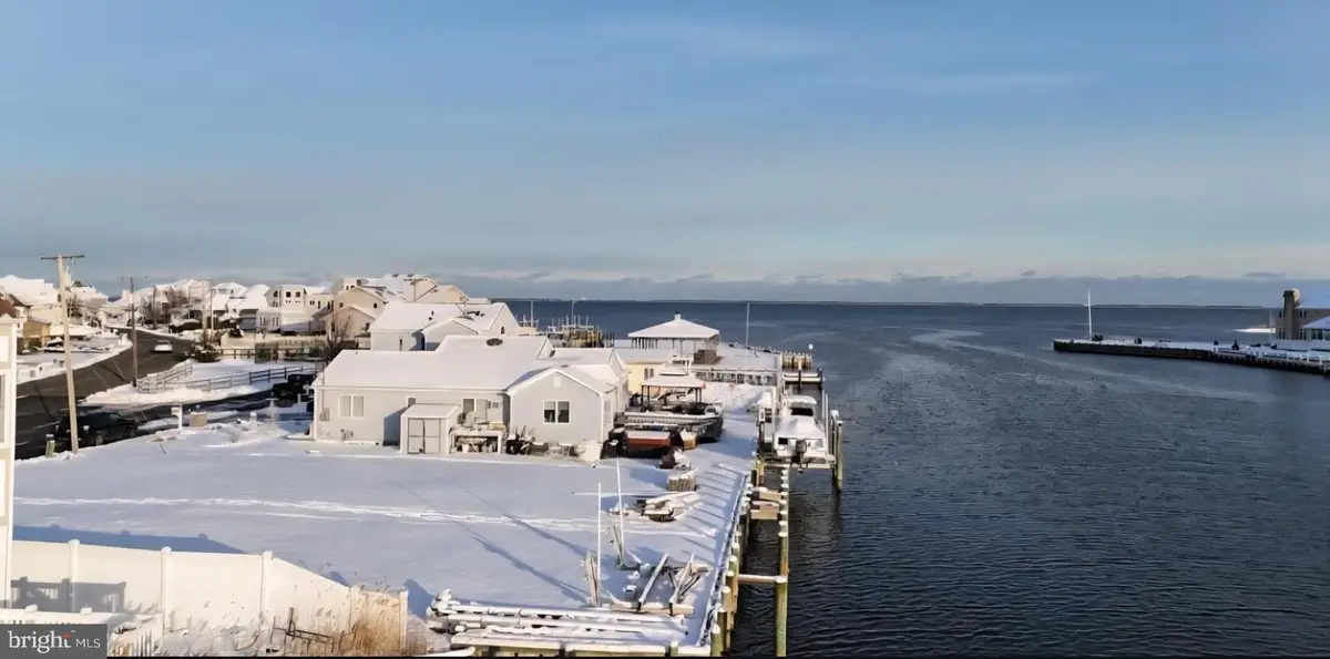 1025 Capstan Dr, Forked River, NJ 08731 - Image #1