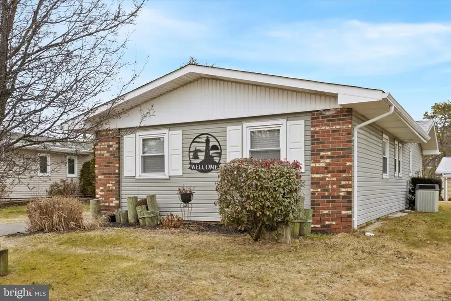 24 Clay Cir, Brick, NJ 08724 - #2