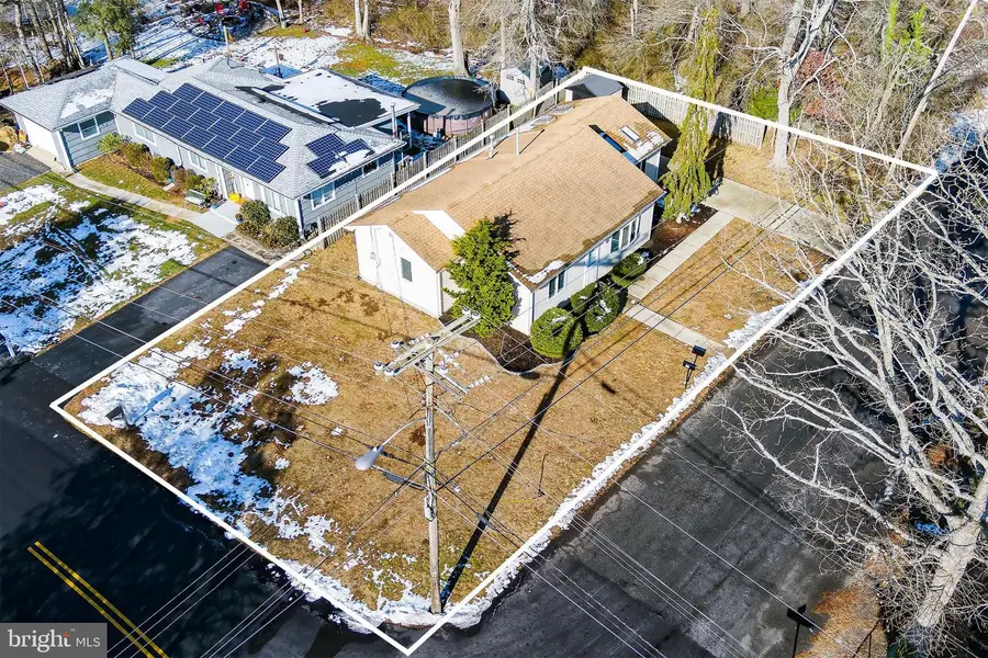 76 Poplar St, Waretown, NJ 08758 - Image #2