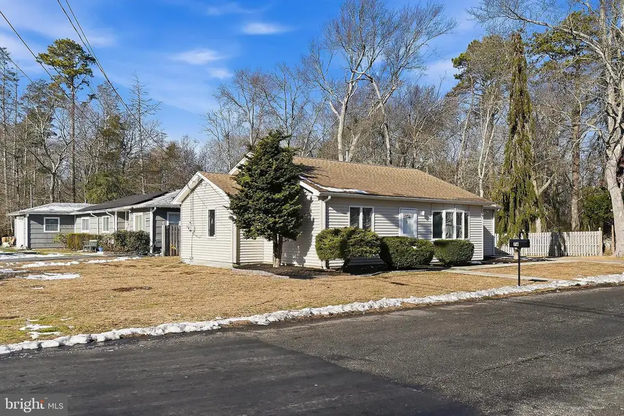 76 Poplar St, Waretown, NJ 08758 - Image #3