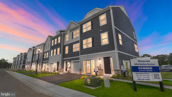 14 Forest Park Dr, WARETOWN, NJ 08758