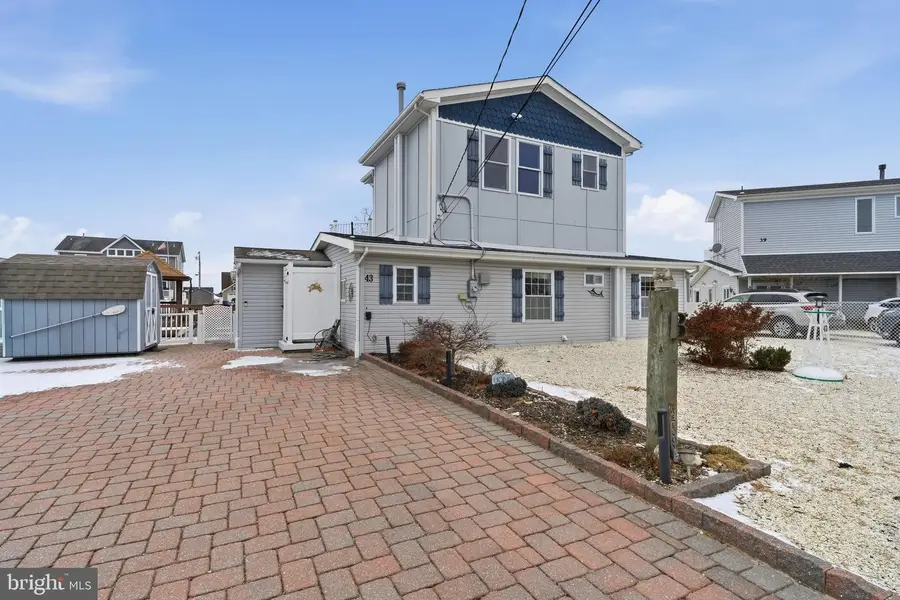 43 Lawrence Drive, Manahawkin, NJ 08050 - Image #2