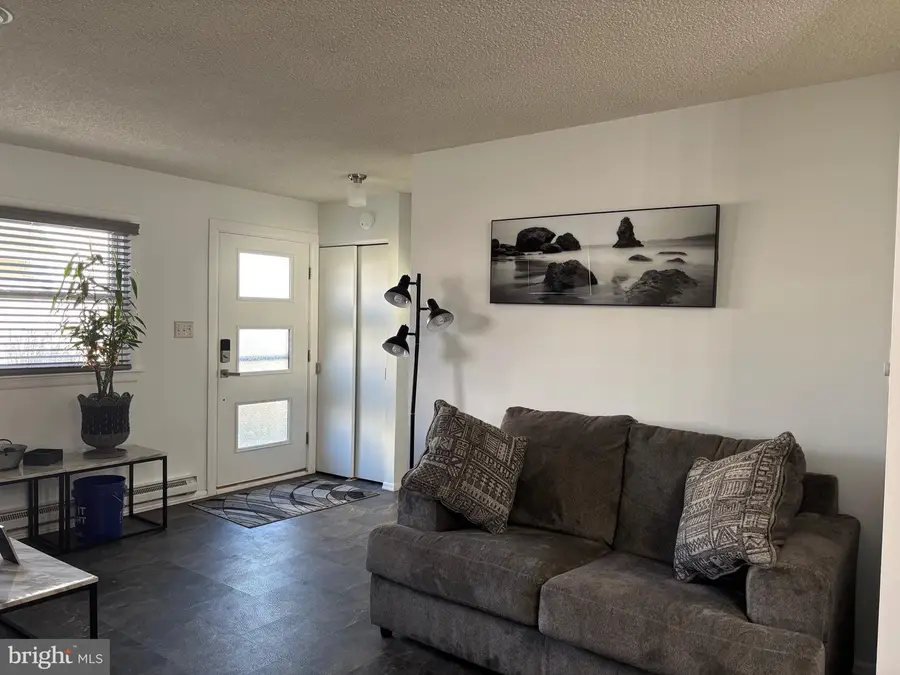 18 Mediterranean Ct, Barnegat, NJ 08005 - Image #3