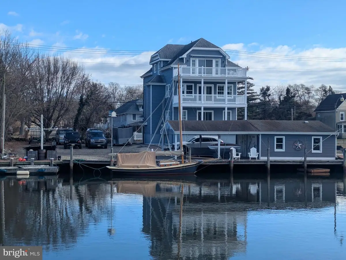 230 S Green St, Tuckerton, NJ 08087 - Image #1