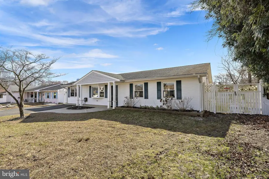 5 Fresno St, Barnegat, NJ 08005 - #3