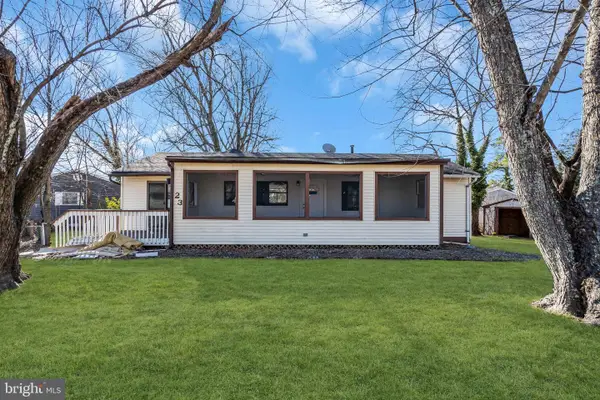 23 Tilton Ave, TOMS RIVER, NJ 08757