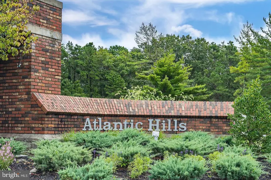 106 Atlantic Hills Blvd, Manahawkin, NJ 08050 - Image #2