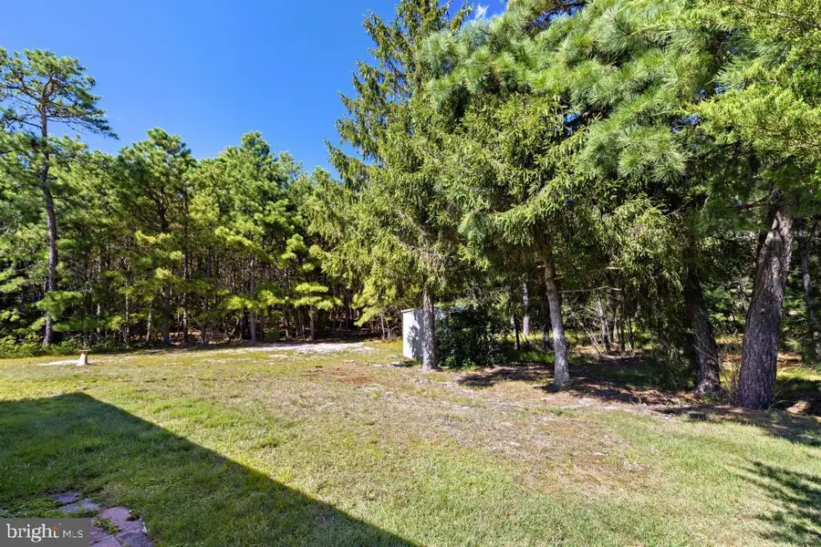 7 Bordeaux Ct, Toms River, NJ 08757 - Image #2