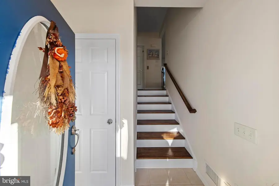 16 Mark Drive, Manahawkin, NJ 08050 - Image #3