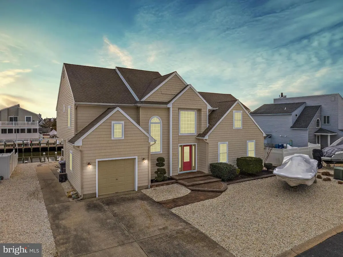 176 Peter Rd, Manahawkin, NJ 08050 - Image #1