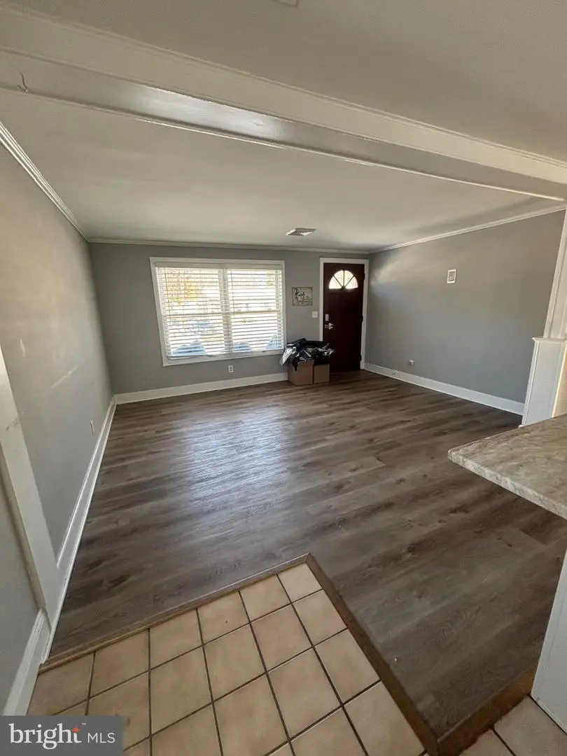 1113 Hawser Ave, Manahawkin, NJ 08050 - #2