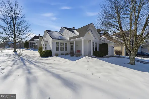 76 Mirage Blvd, BARNEGAT, NJ 08005