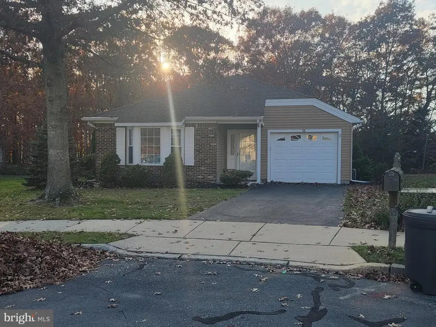 13 Dove Tree Ct, Barnegat, NJ 08005 - #2