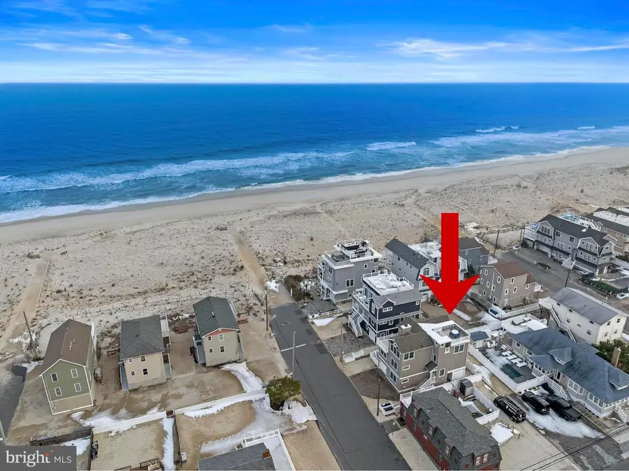 104 E Hobart Ave, Beach Haven, NJ 08008 - #3