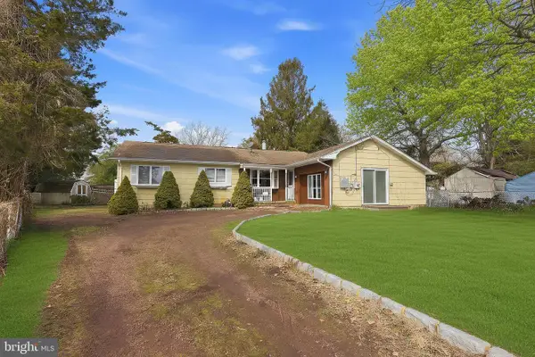 51 Oregon Ave, WARETOWN, NJ 08758