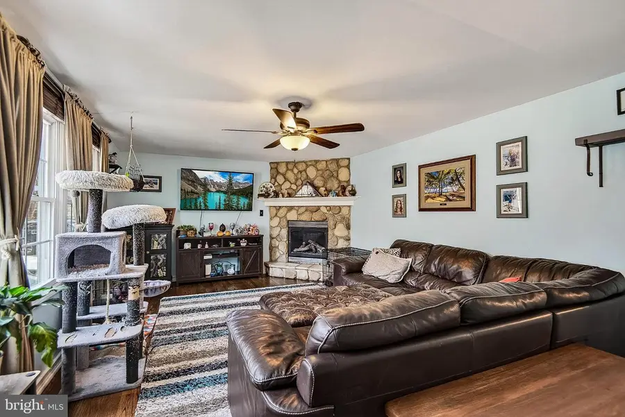 250 Tip Seaman Dr, Tuckerton, NJ 08087 - #2