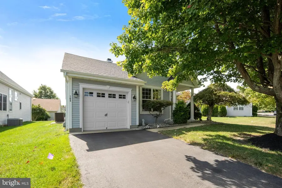 104 Mirage Blvd, Barnegat, NJ 08005 - #2