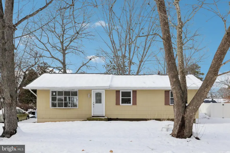 1124 Spray Ave, Beachwood, NJ 08722 - #2