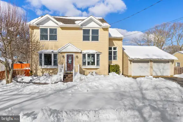 638 Ivanhoe Rd, BRICK, NJ 08723