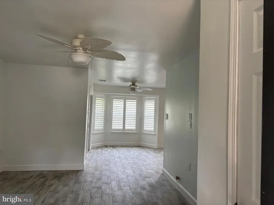 114 Mohican Ln, Tuckerton, NJ 08087 - #3